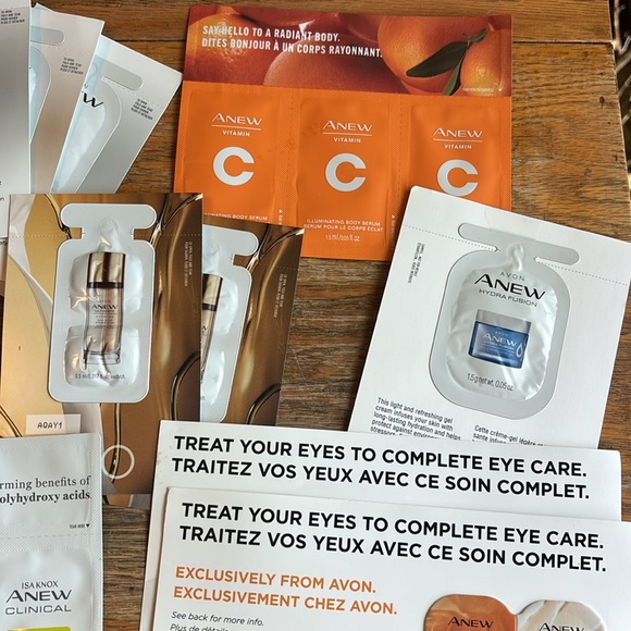 69 Avon Skincare Samples - Picture 8 of 12